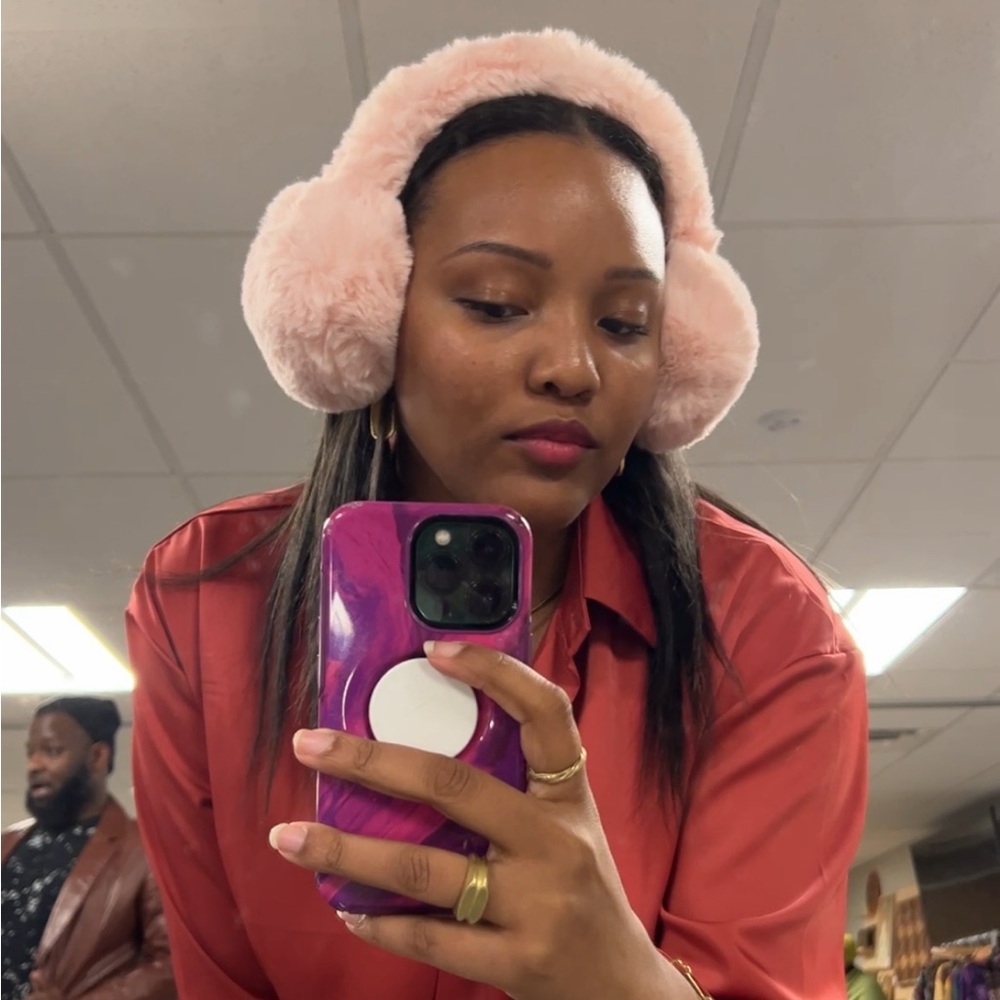Meet your Posher, Shayba